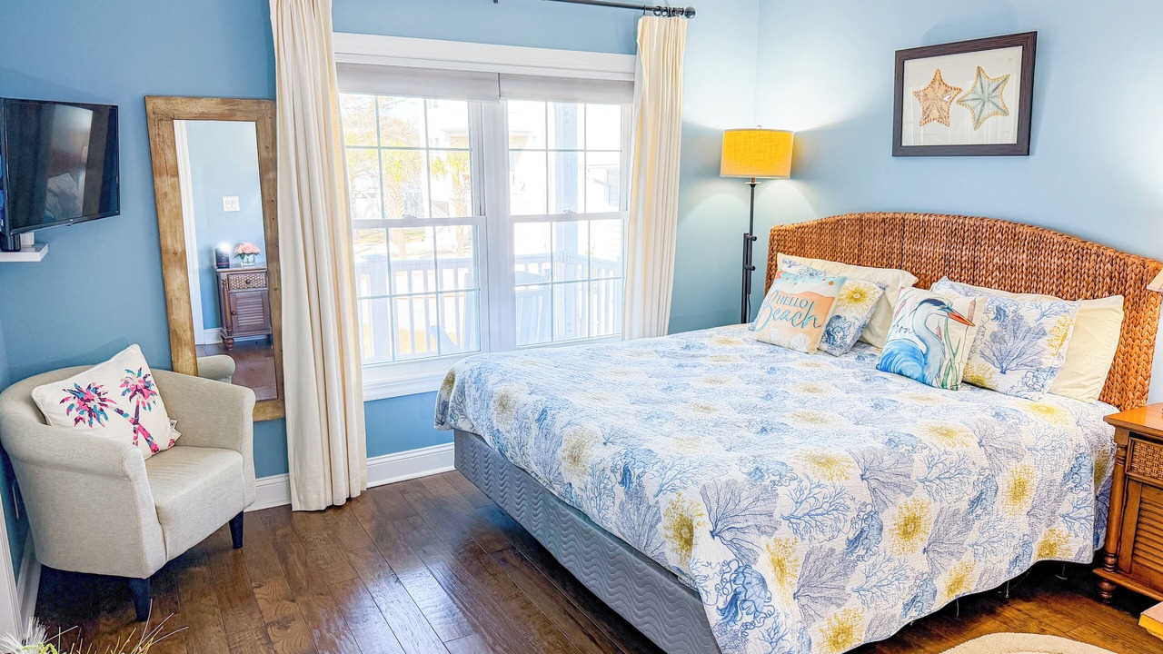 Photo of Bedroom in Cherry Grove Beach