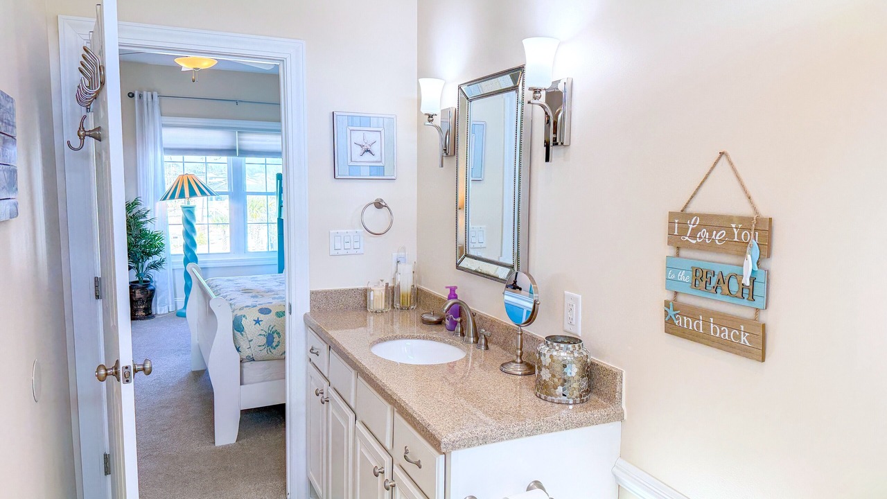 Photo of Bathroom in Cherry Grove Beach