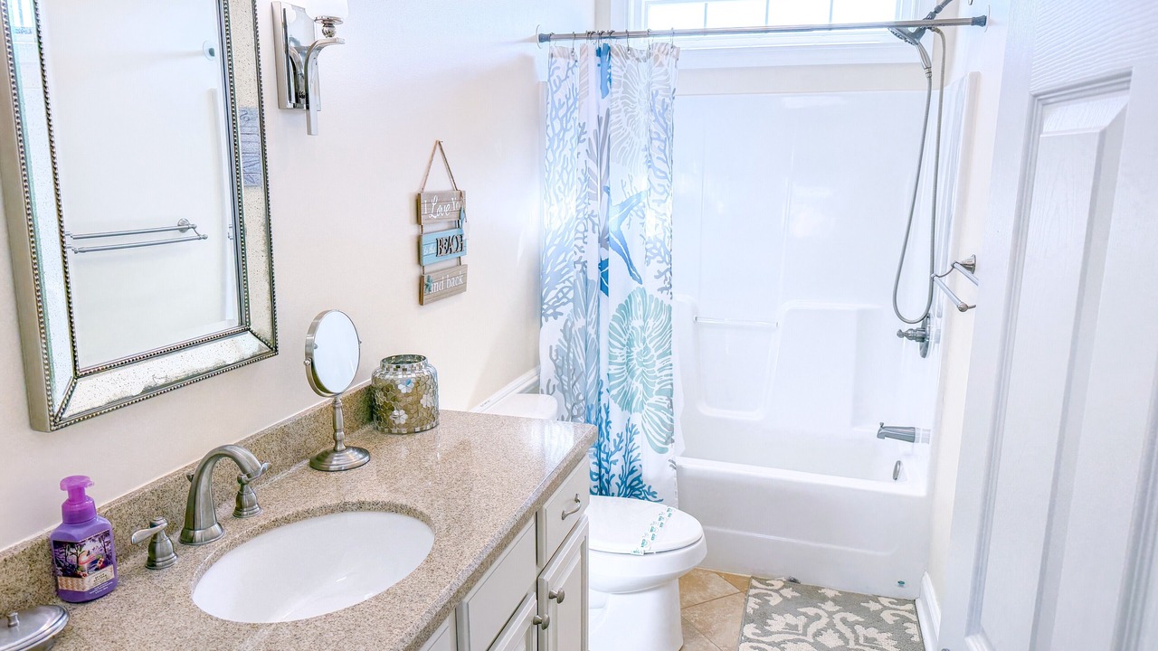 Photo of Bathroom in Cherry Grove Beach