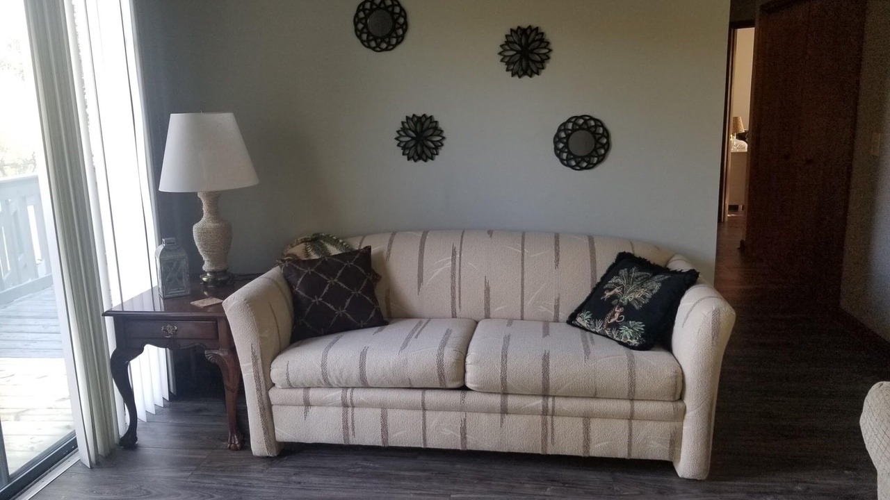 Photo of Livingroom in Longs