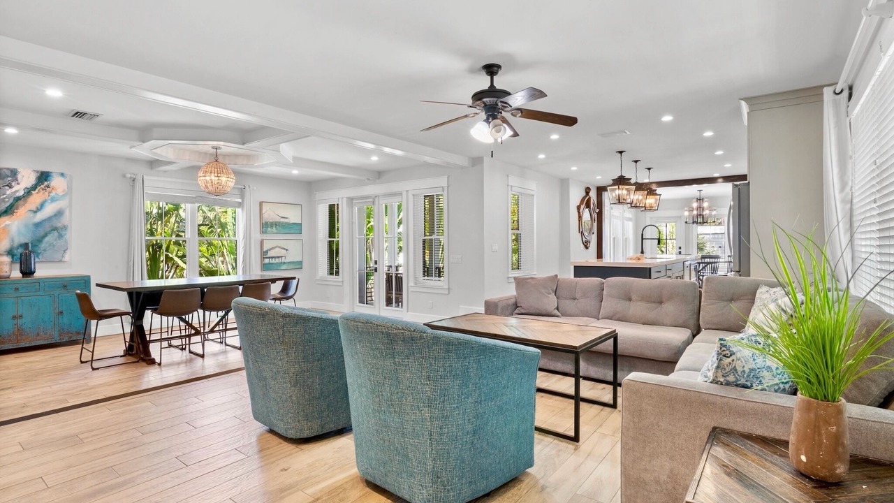 Photo of Livingroom in Saint Armands Key