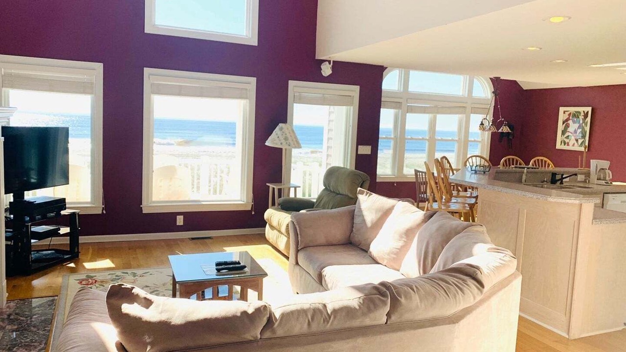 Photo of Livingroom in Holden Beach