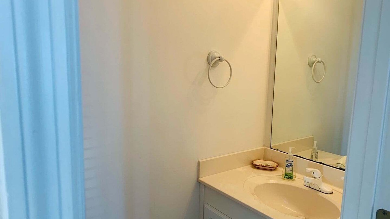 Photo of Bathroom in Holden Beach