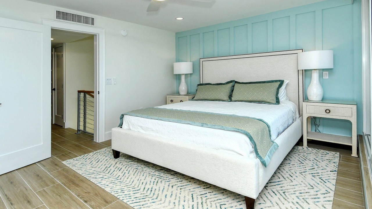 Photo of Bedroom in Longboat Key