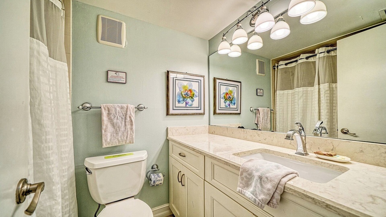 Photo of Bathroom in Longboat Key