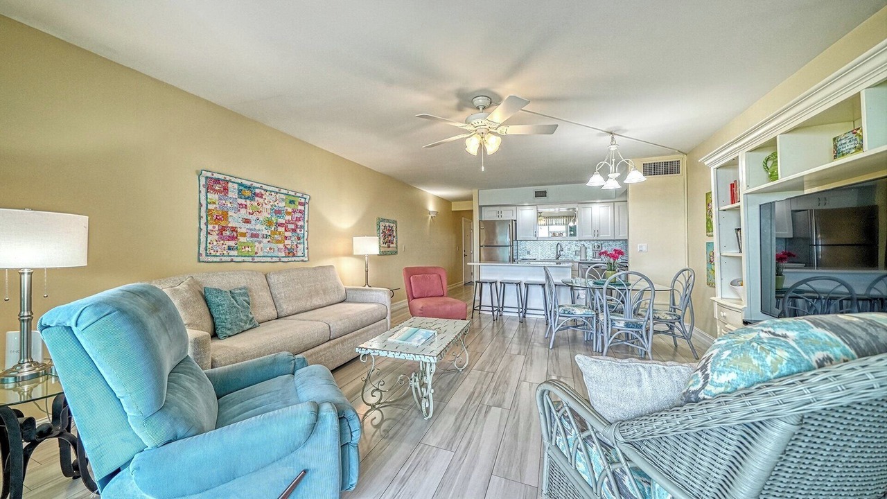 Photo of Livingroom in Longboat Key