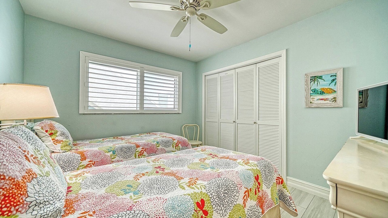 Photo of Bedroom in Longboat Key