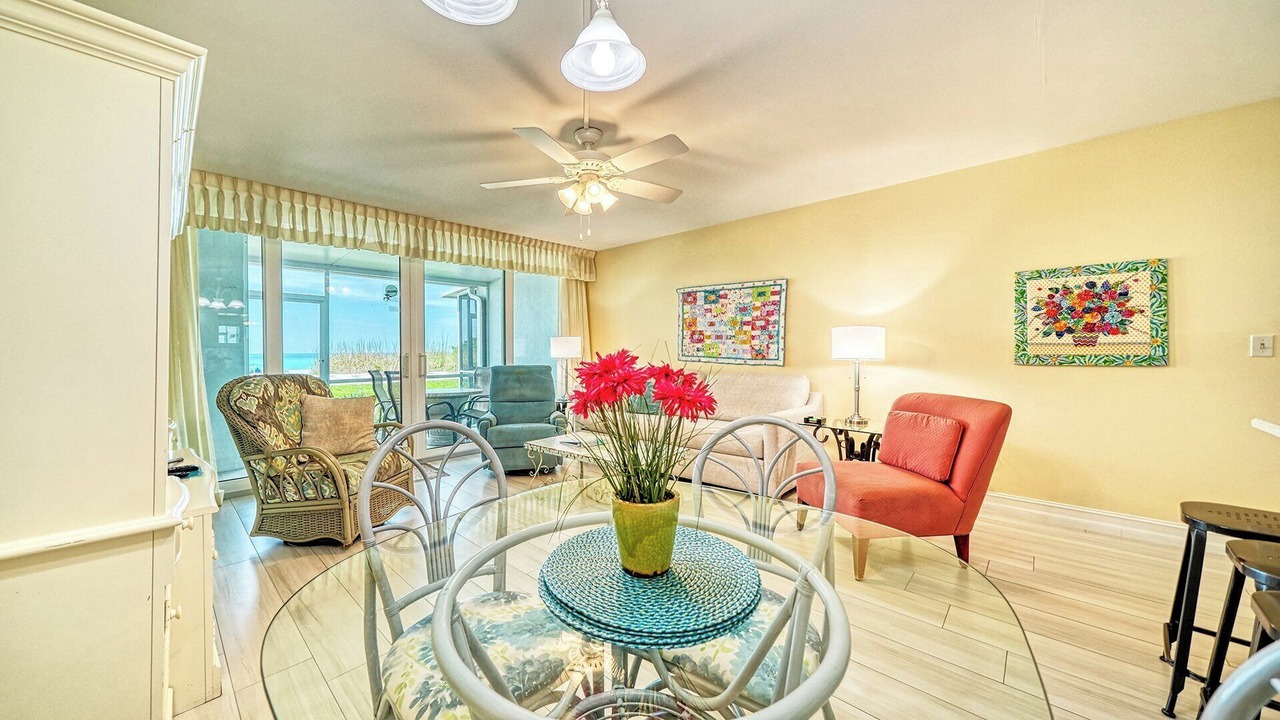 Photo of Livingroom in Longboat Key