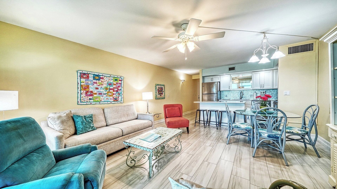 Photo of Livingroom in Longboat Key