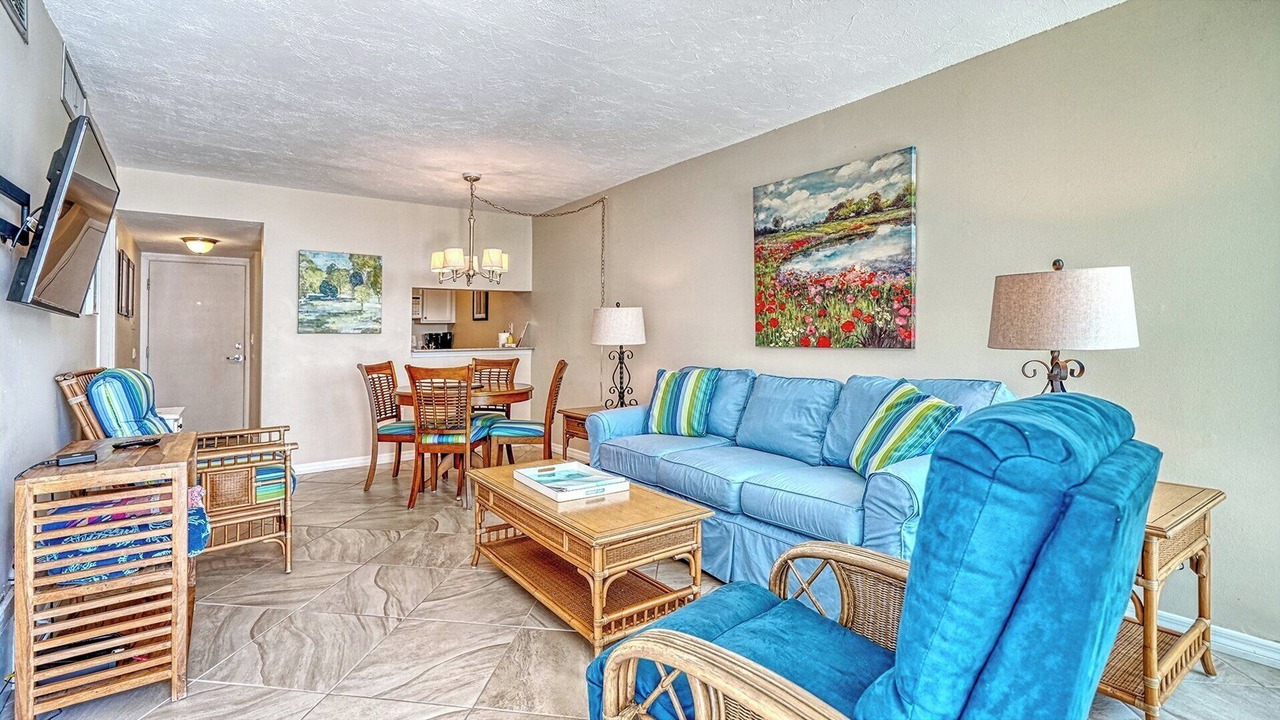 Photo of Livingroom in Longboat Key
