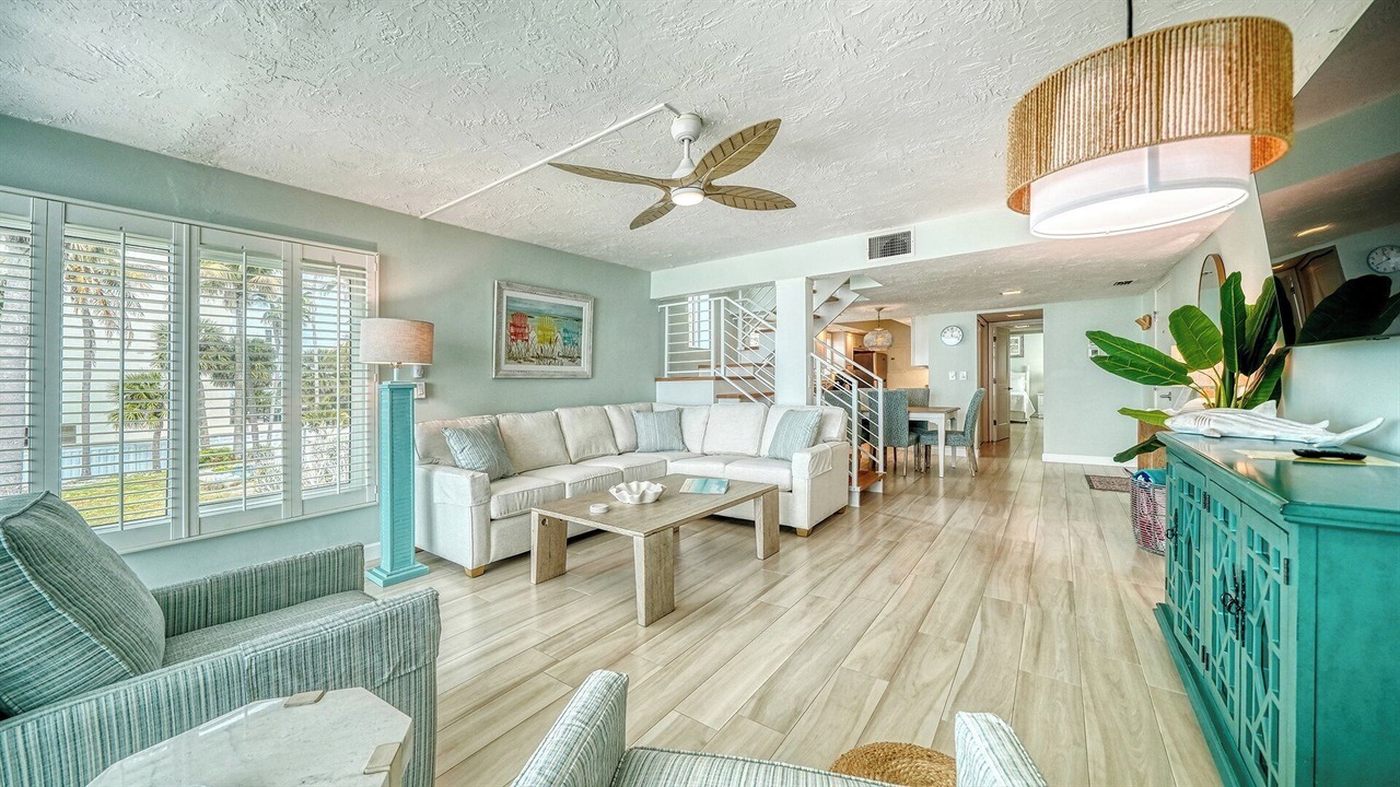 Photo of Livingroom in Longboat Key