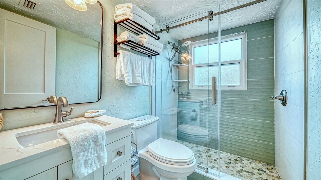 Photo of Bathroom in Longboat Key