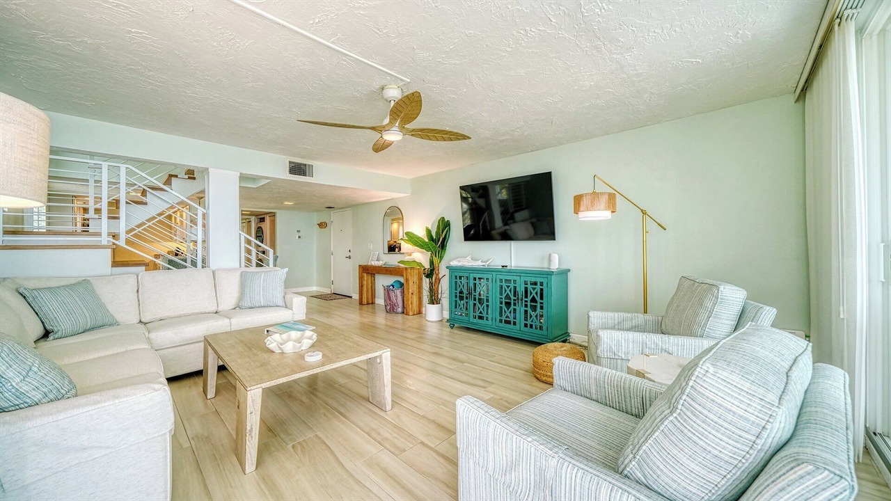 Photo of Livingroom in Longboat Key