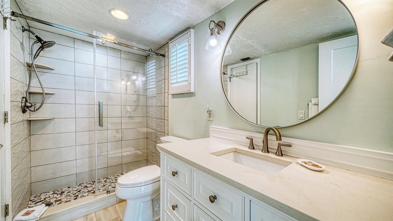 Photo of Bathroom in Longboat Key