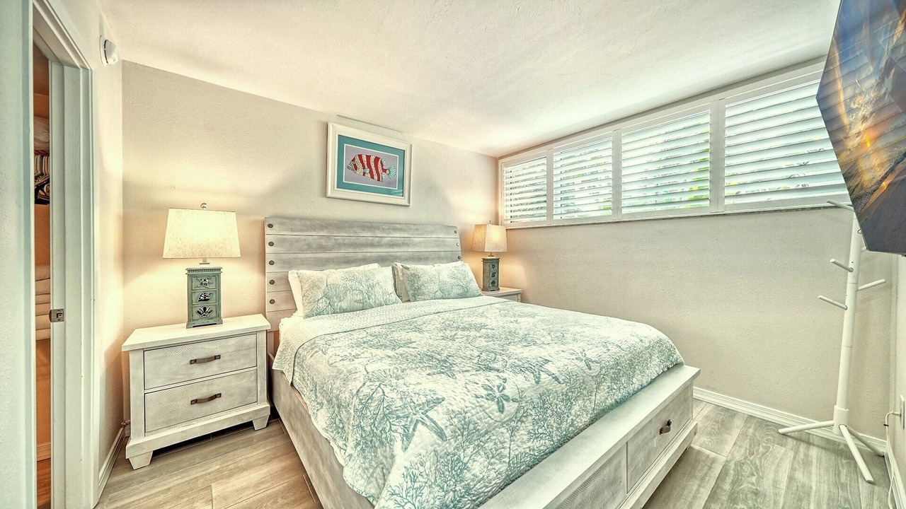 Photo of Bedroom in Longboat Key