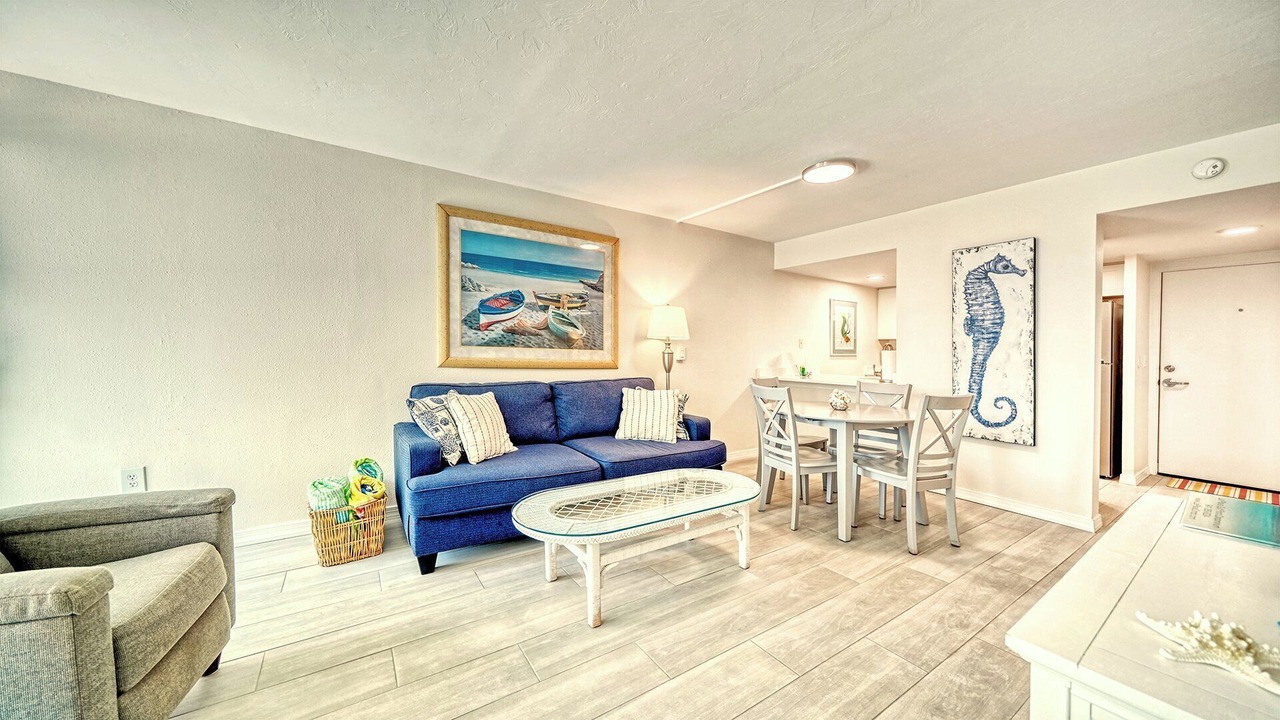 Photo of Livingroom in Longboat Key