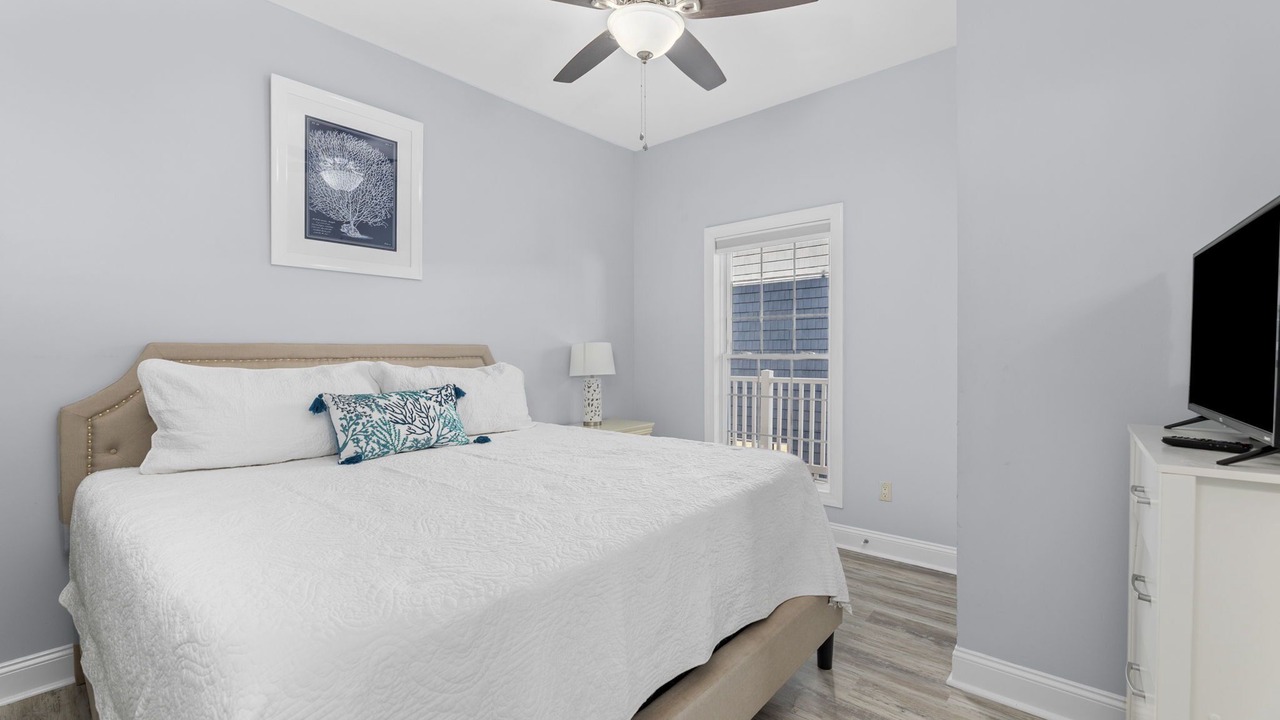 Photo of Bedroom in Cherry Grove Beach