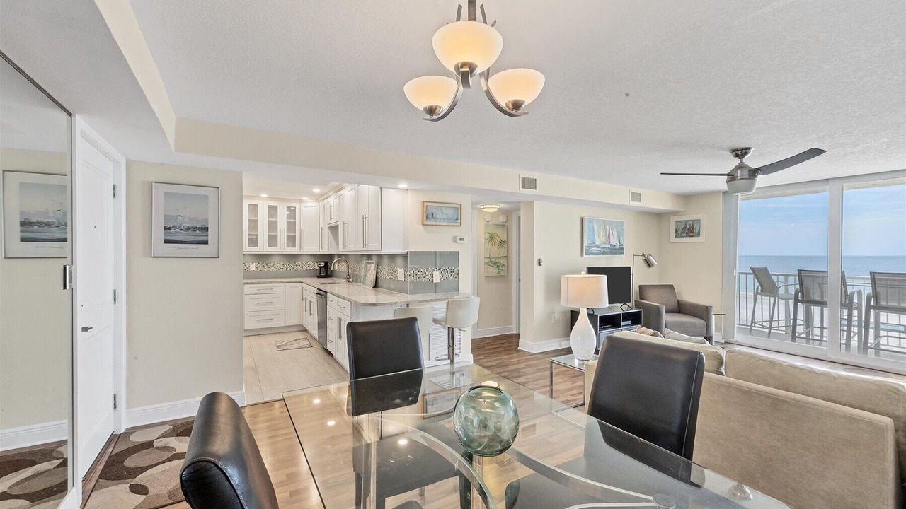 Photo of Bedroom in Longboat Key