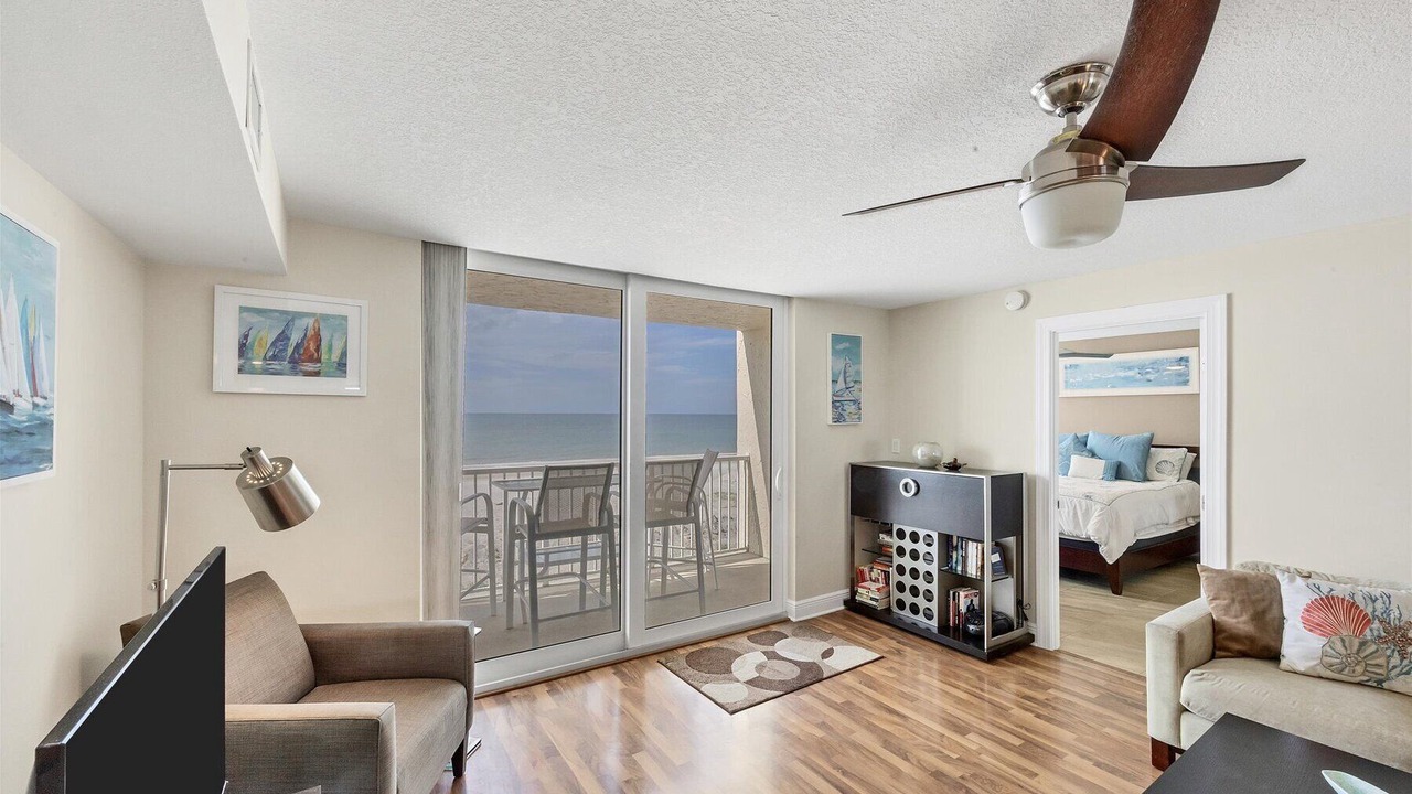 Photo of Bedroom in Longboat Key