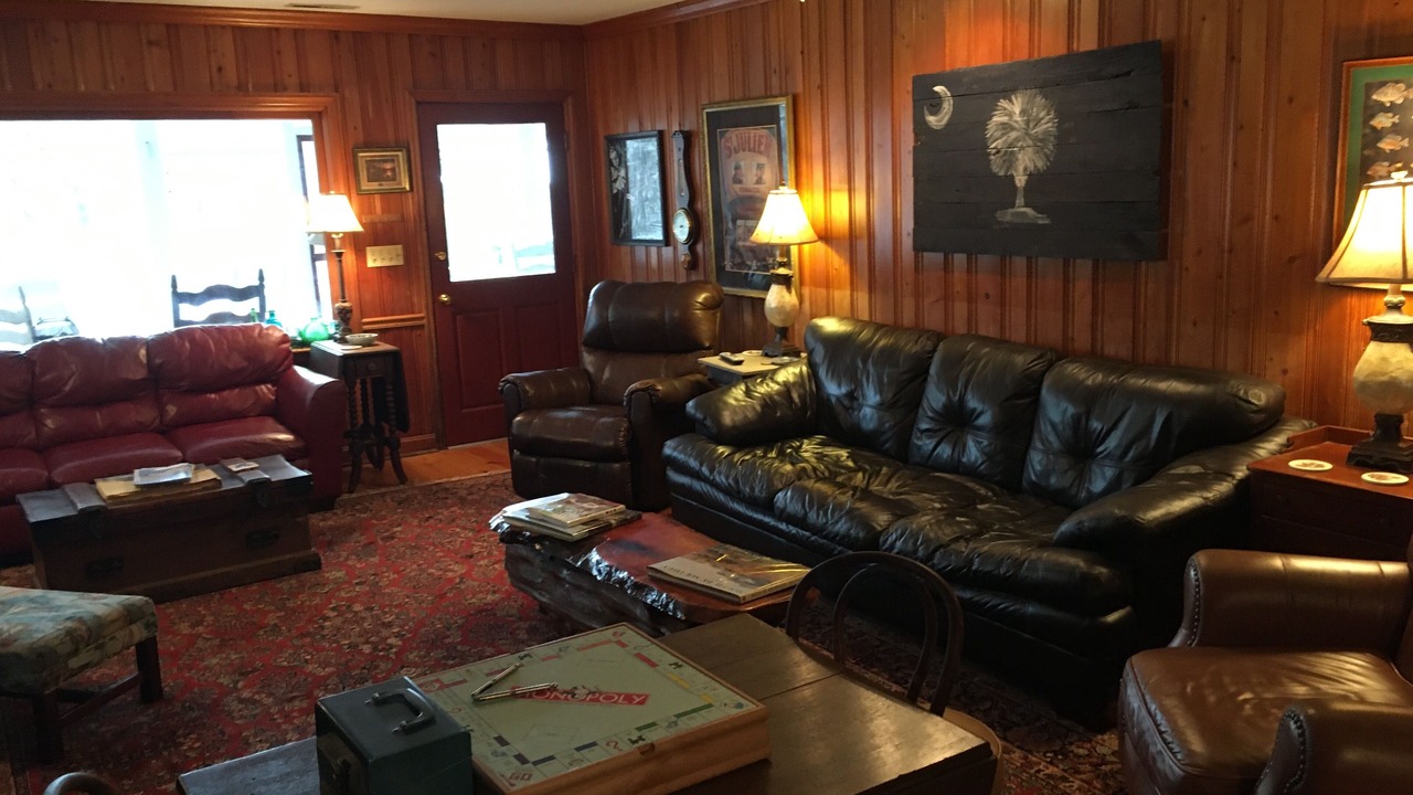 Photo of Livingroom in Rains