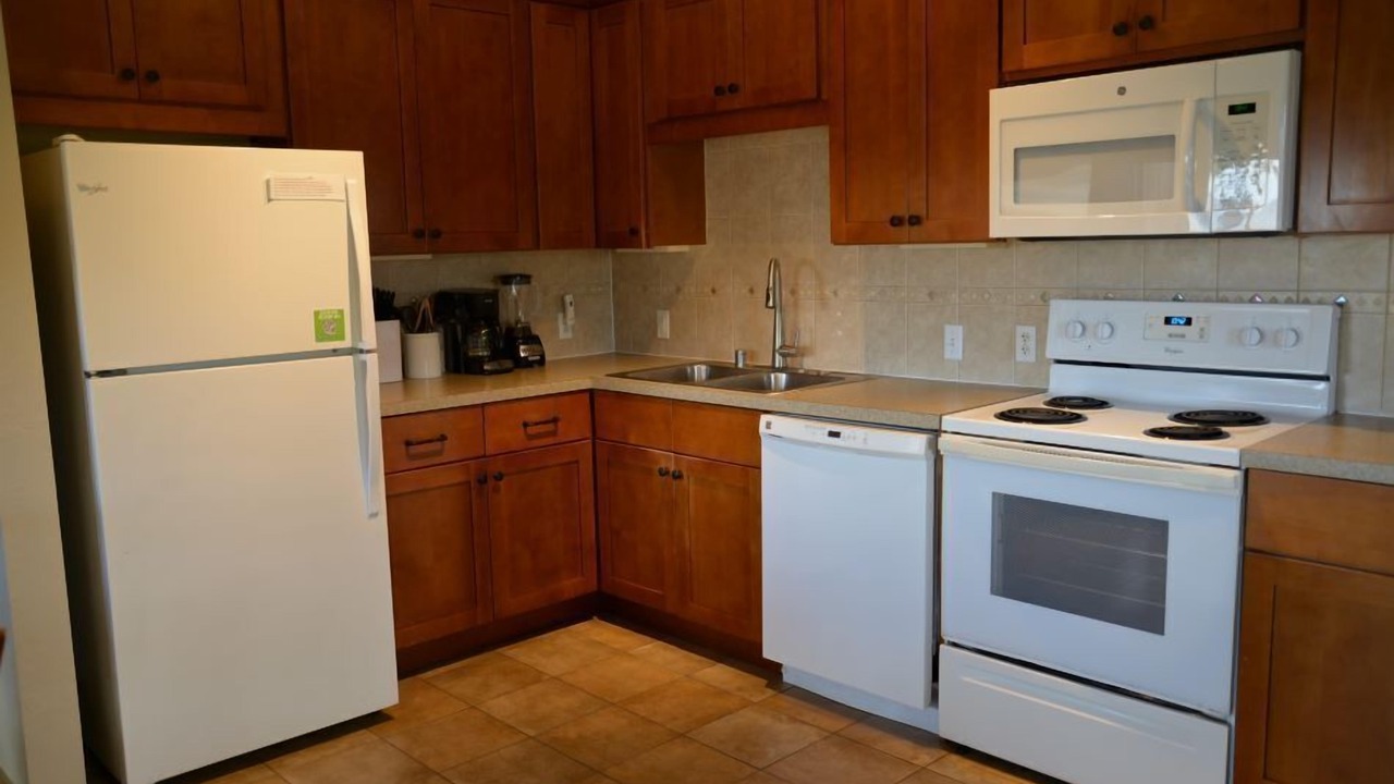 Photo of Kitchen in Punaluu