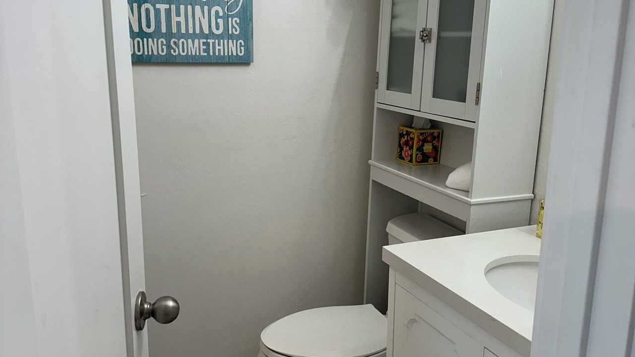 Photo of Bathroom in Mid Island