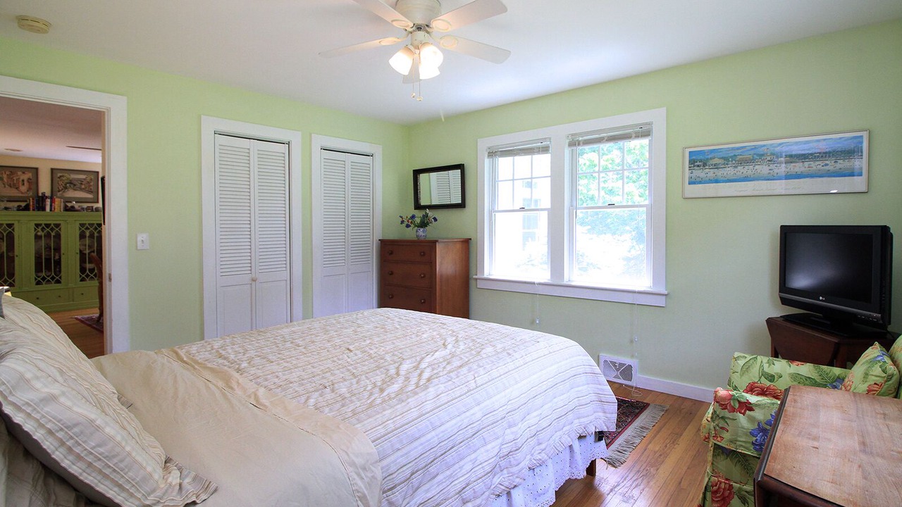 Photo of Bedroom in Newport East