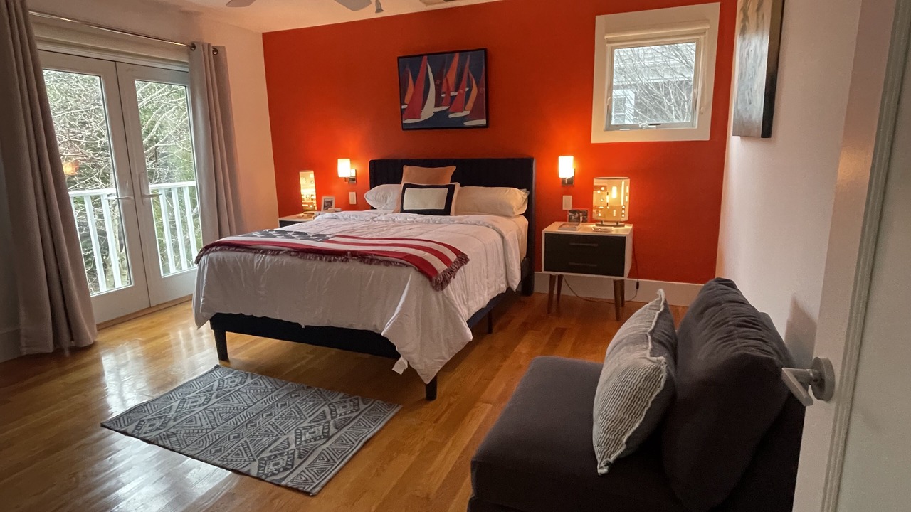 Photo of Bedroom in Canal Corkran