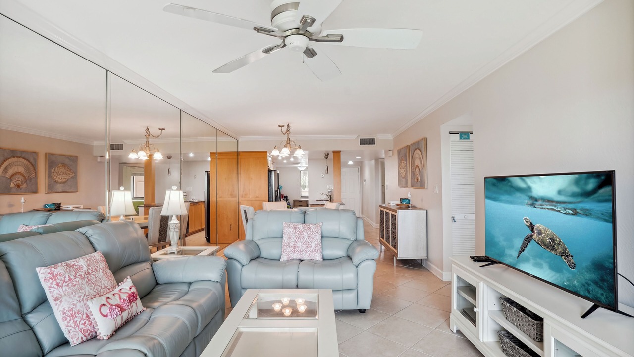 Photo of Livingroom in Sunset Beach