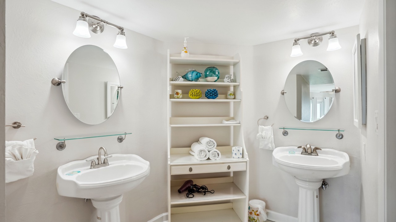 Photo of Bathroom in Sunset Beach
