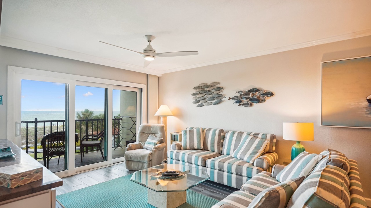 Photo of Livingroom in Sunset Beach
