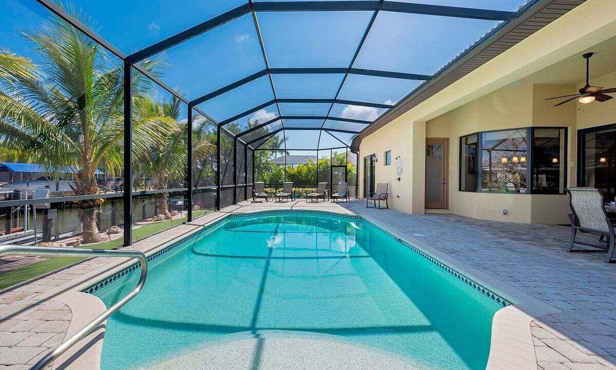 Photo of Outdoor in Pelican