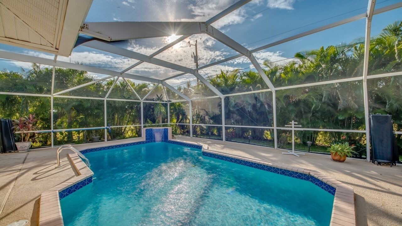 Photo of Outdoor in Pelican