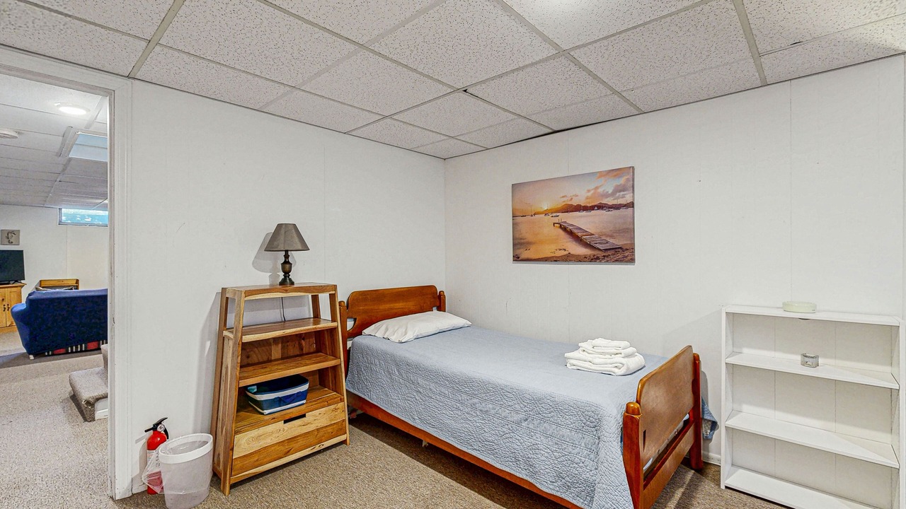 Photo of Bedroom in Falmouth Heights