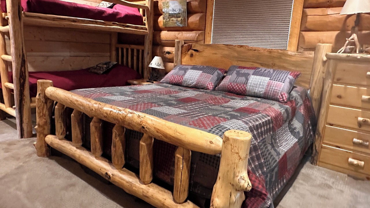 Photo of Bedroom in Grand Lake