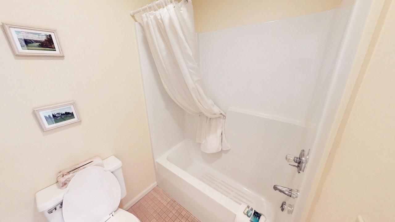 Photo of Bathroom in Sea Trail