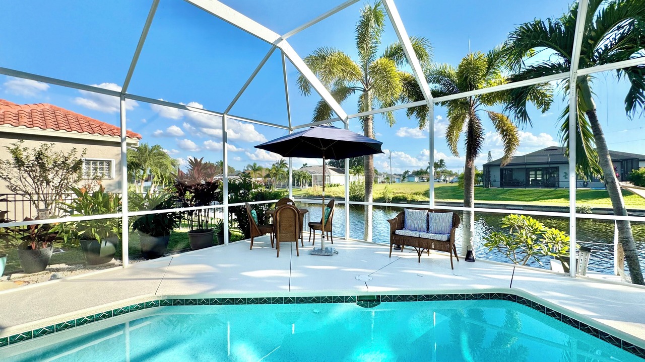 Photo of Outdoor in Pelican