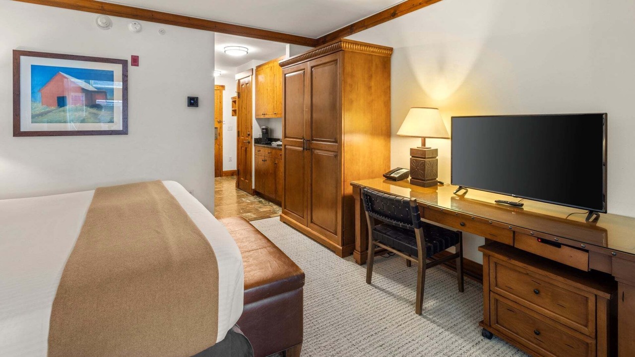 Photo of Bedroom in Stowe Area