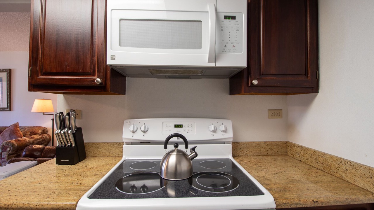 Photo of Kitchen in Peak 9