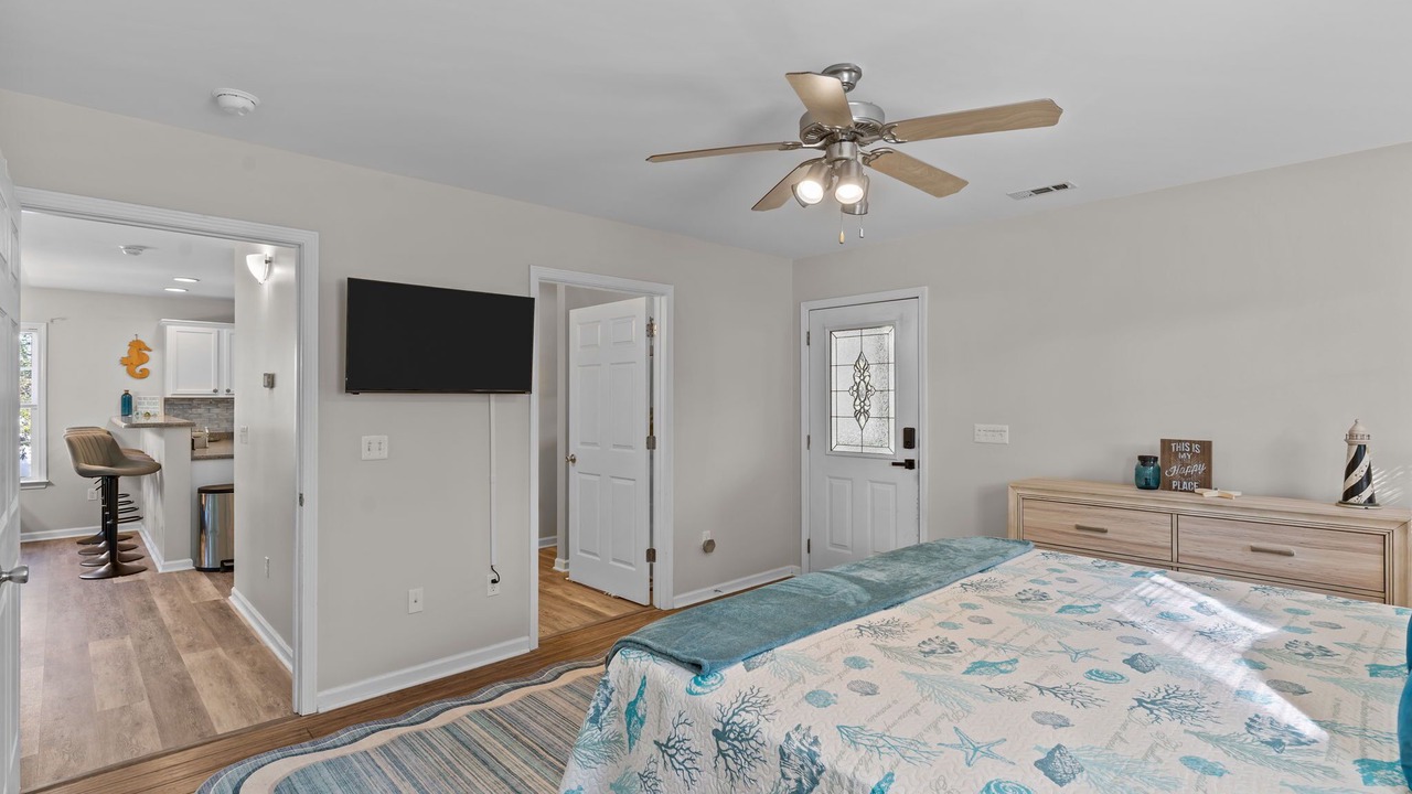 Photo of Bedroom in Tranquil Harbour