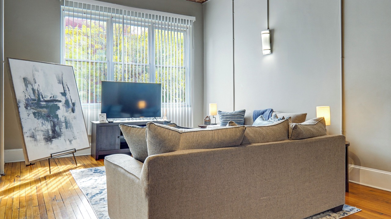 Photo of Livingroom in Terry Sanford