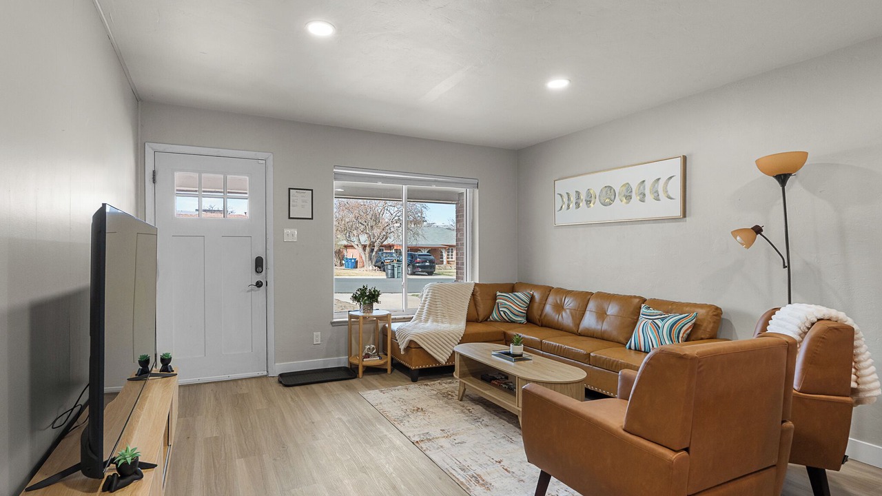 Photo of Livingroom in Jewell Heights - Hoffman Heights