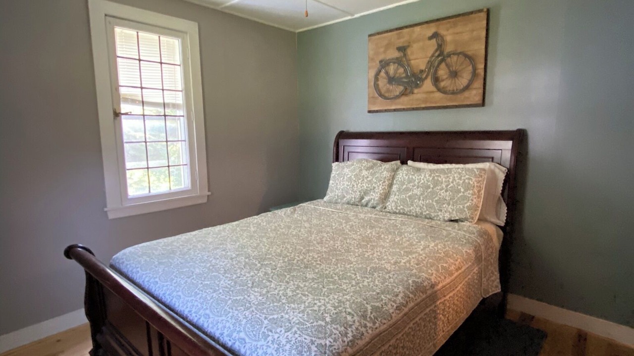 Photo of Bedroom in Newfield