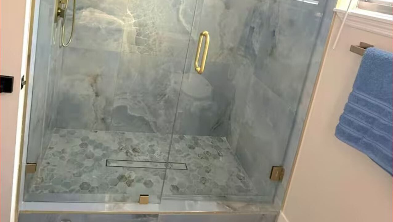 Photo of Bathroom in Capri Isle