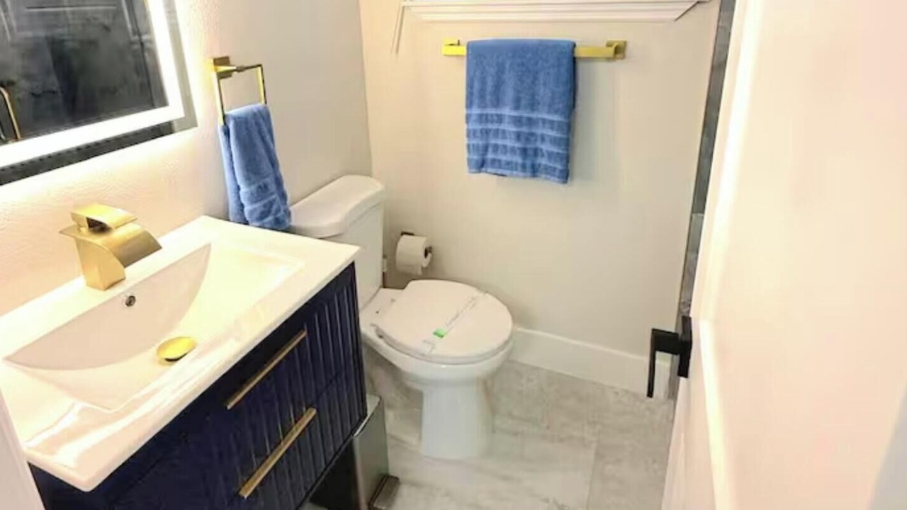 Photo of Bathroom in Capri Isle