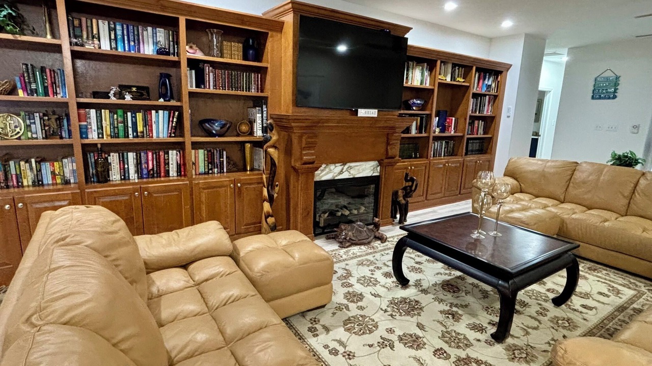 Photo of Livingroom in Little River