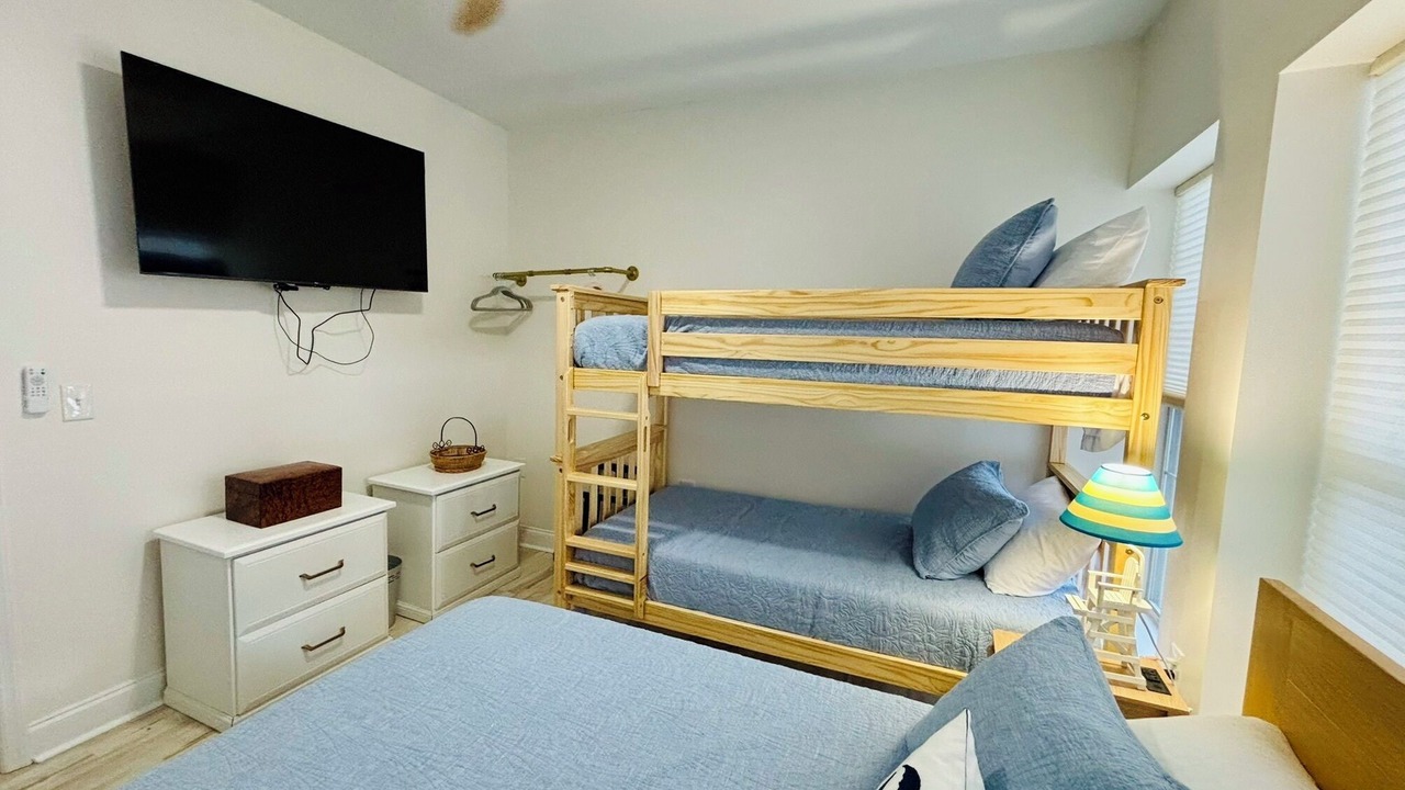 Photo of Bedroom in Little River