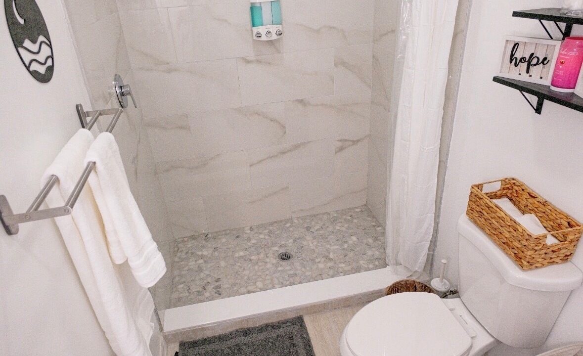 Photo of Bathroom in South Gate Ridge