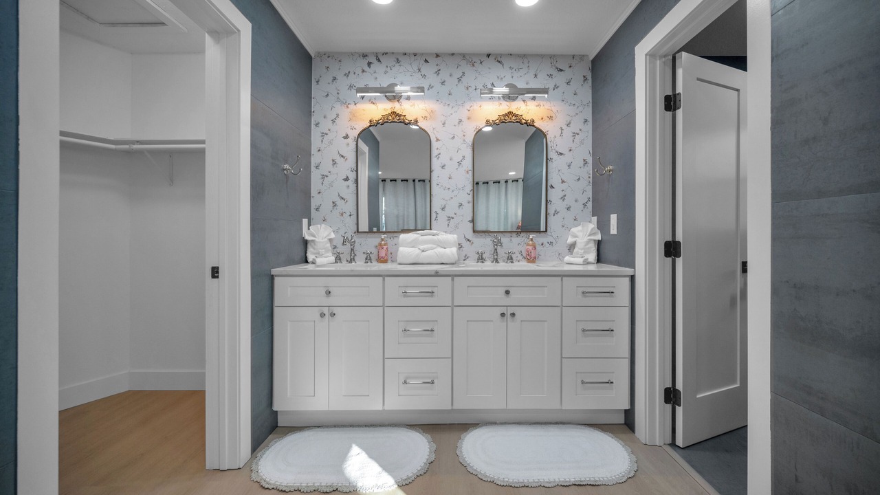 Photo of Bathroom in Harbor Hills