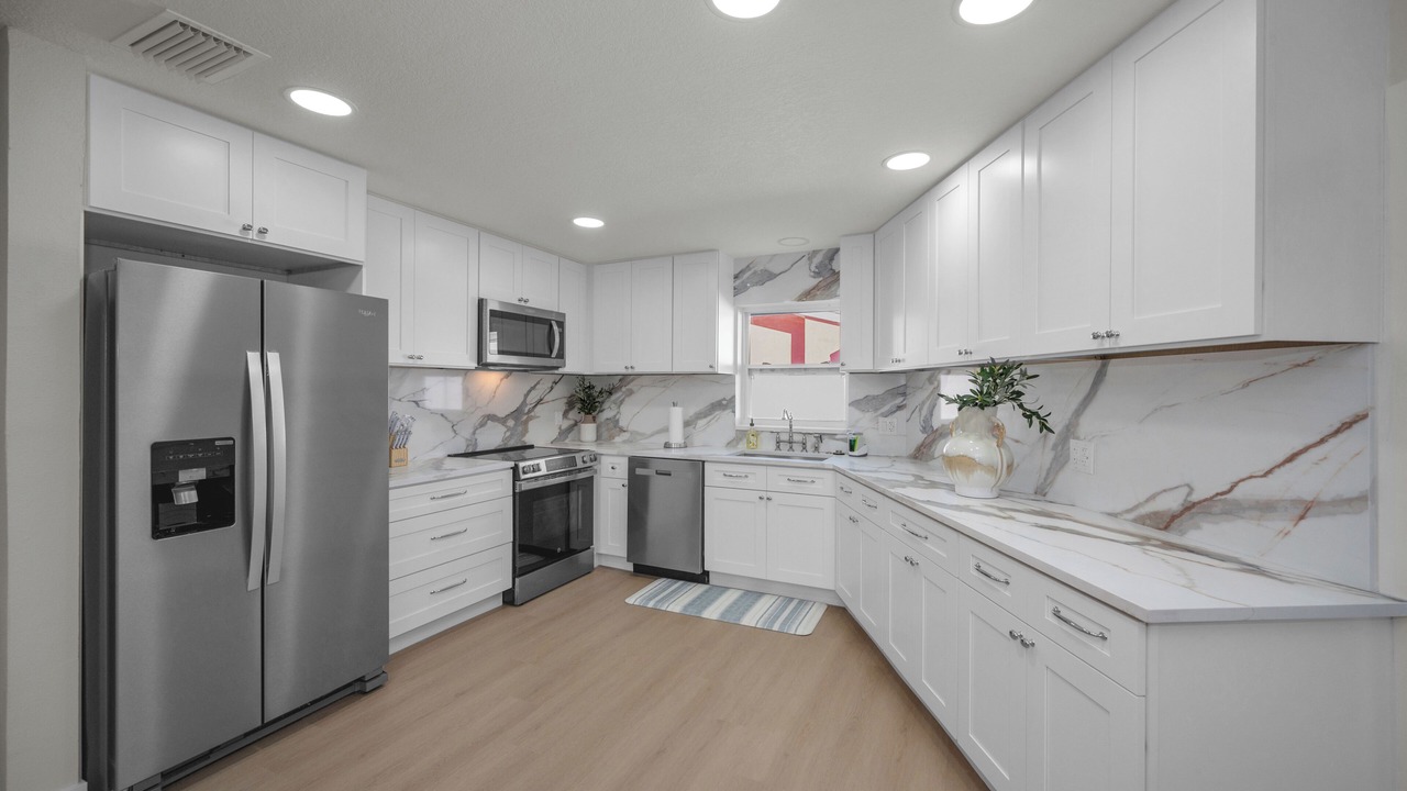 Photo of Kitchen in Harbor Hills